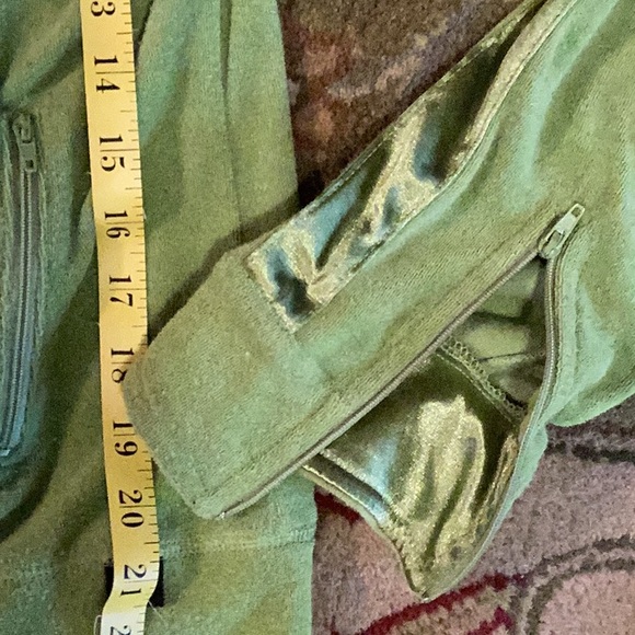 🚴‍♀️ Vintage BCBG MAXAZRIA Terry Loop Zip Top Satin striped Sleeves - Picture 5 of 16